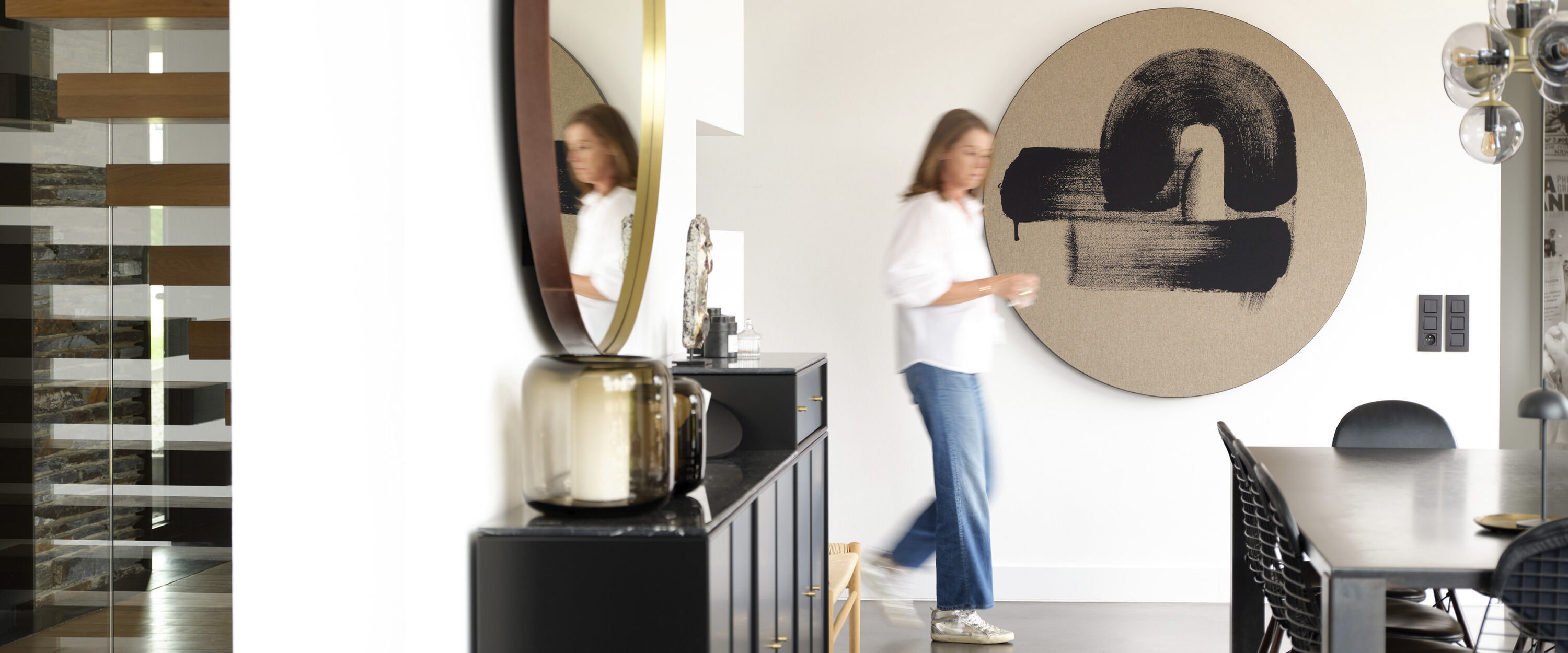 VL_is_2023_SCHOFFERS_SHAPE_SLIDER